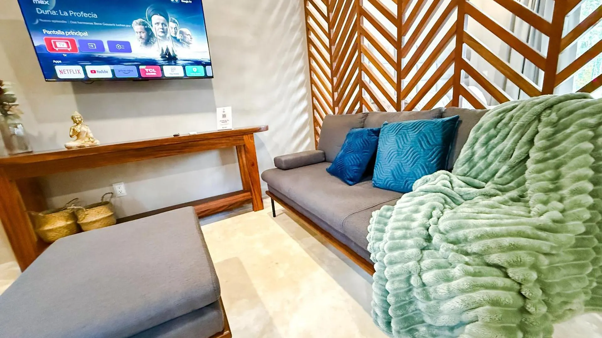 New Swim-Up Apartment King Bed Wifi Tulum
